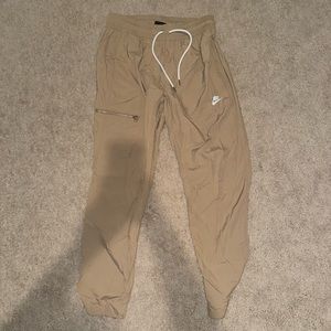 Men’s Nike Khaki/Beige Windbreaker Joggers - Size Medium